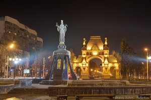 Краснодар. Памятник св. Екатерине, Триумфальная Александровская арка